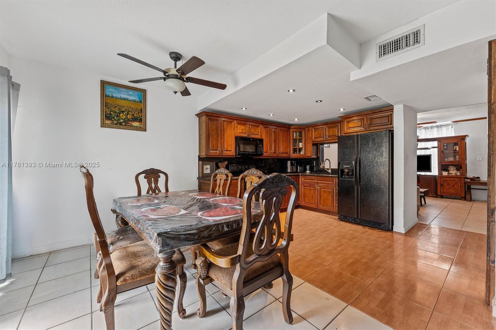 314 NE 142nd St #16C, Miami, Florida image 8