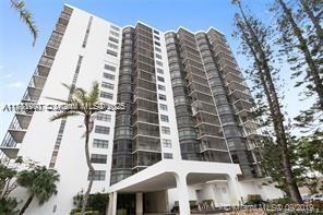 20100 Country Club Dr Unit P H-03, Aventura, Florida 33180