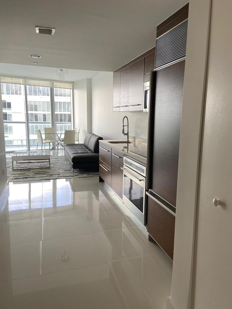 495 Brickell Ave #5706, Miami FL 33131
