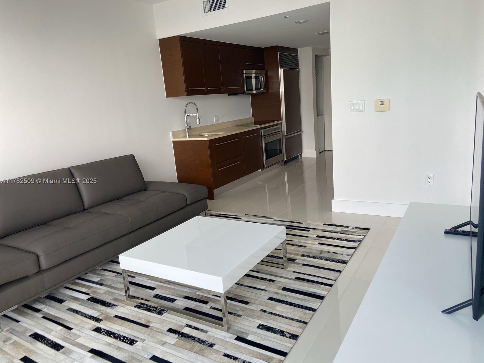 495 Brickell Ave #5706, Miami FL 33131