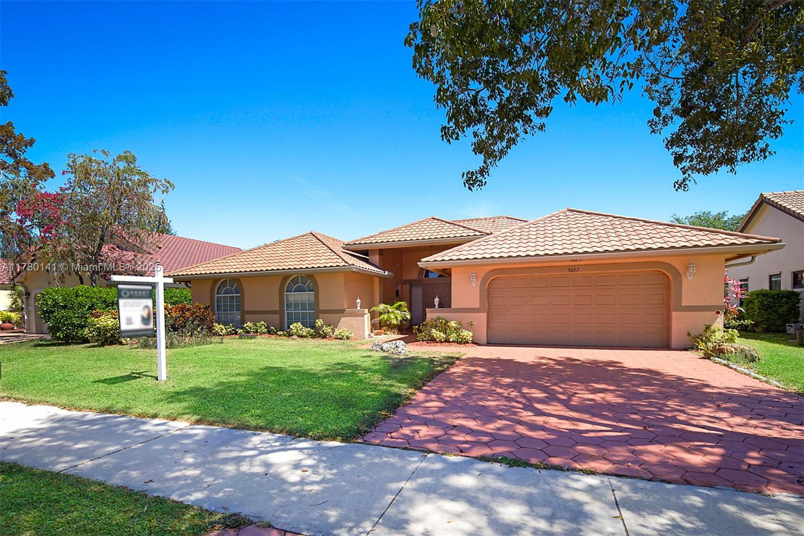 9677 N Springs Way, Coral Springs, Florida image 43