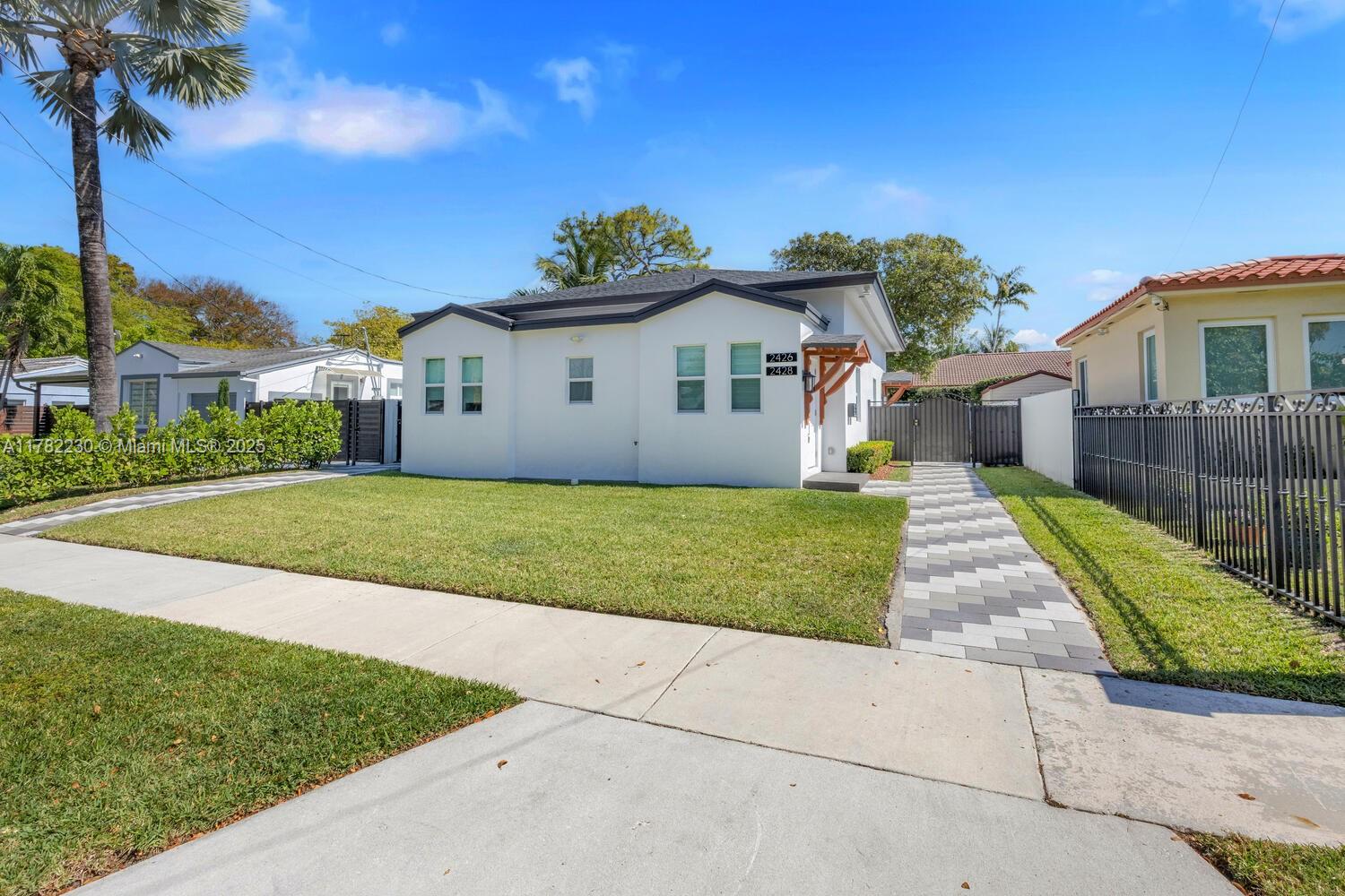 Property photo # 0