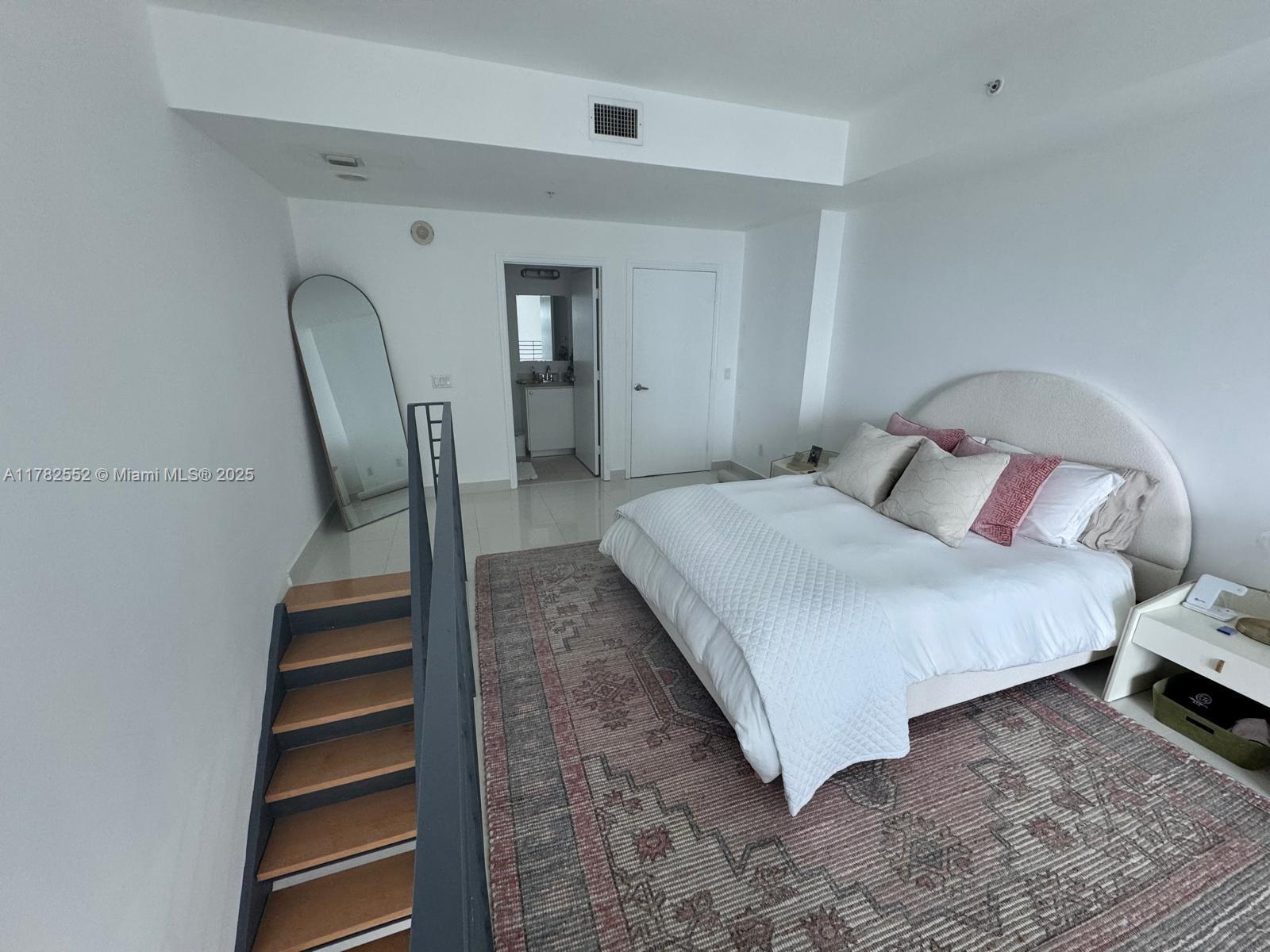 60 SW 13th ST #2408, Miami FL 33130