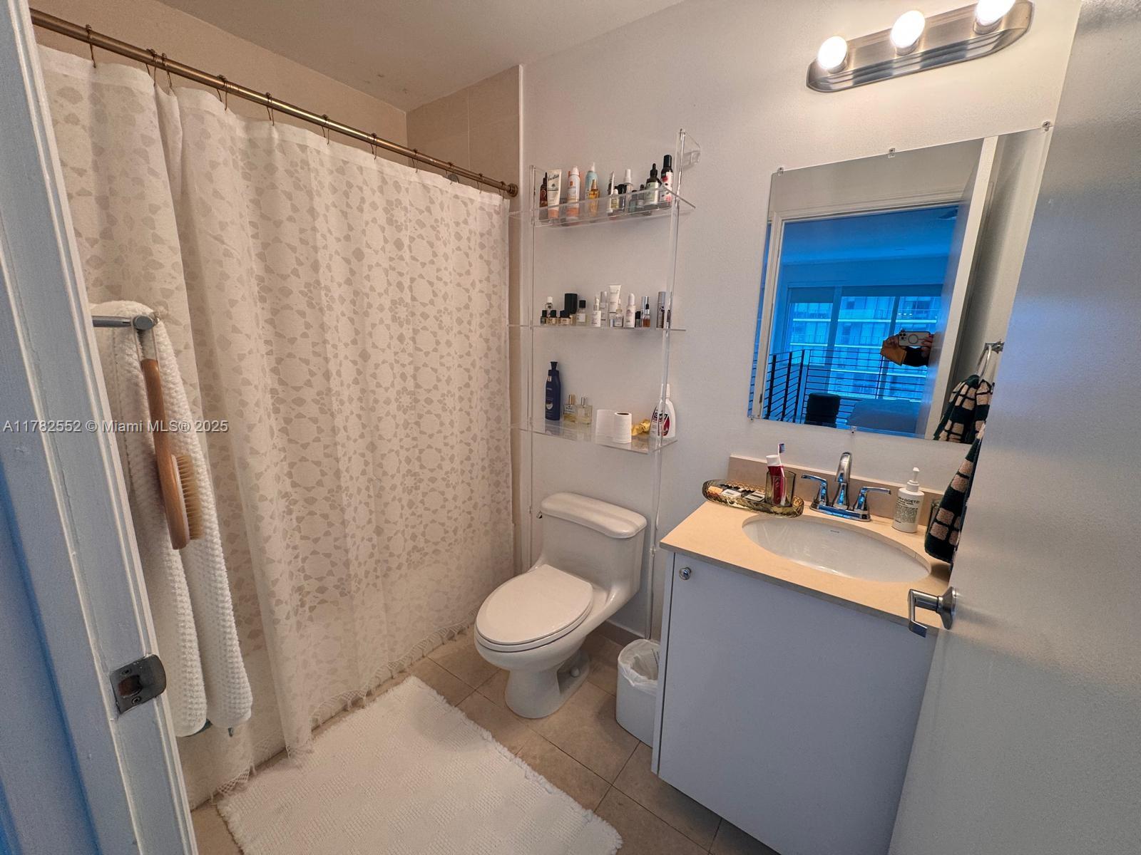 60 SW 13th ST #2408, Miami FL 33130