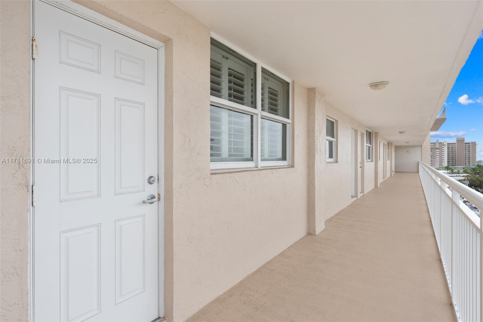1051 Hillsboro Mile #805E, Hillsboro Beach, Florida image 25