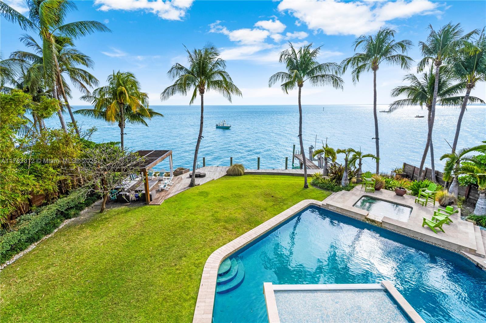 510 Mashta Dr Key Biscayne, FL 33149