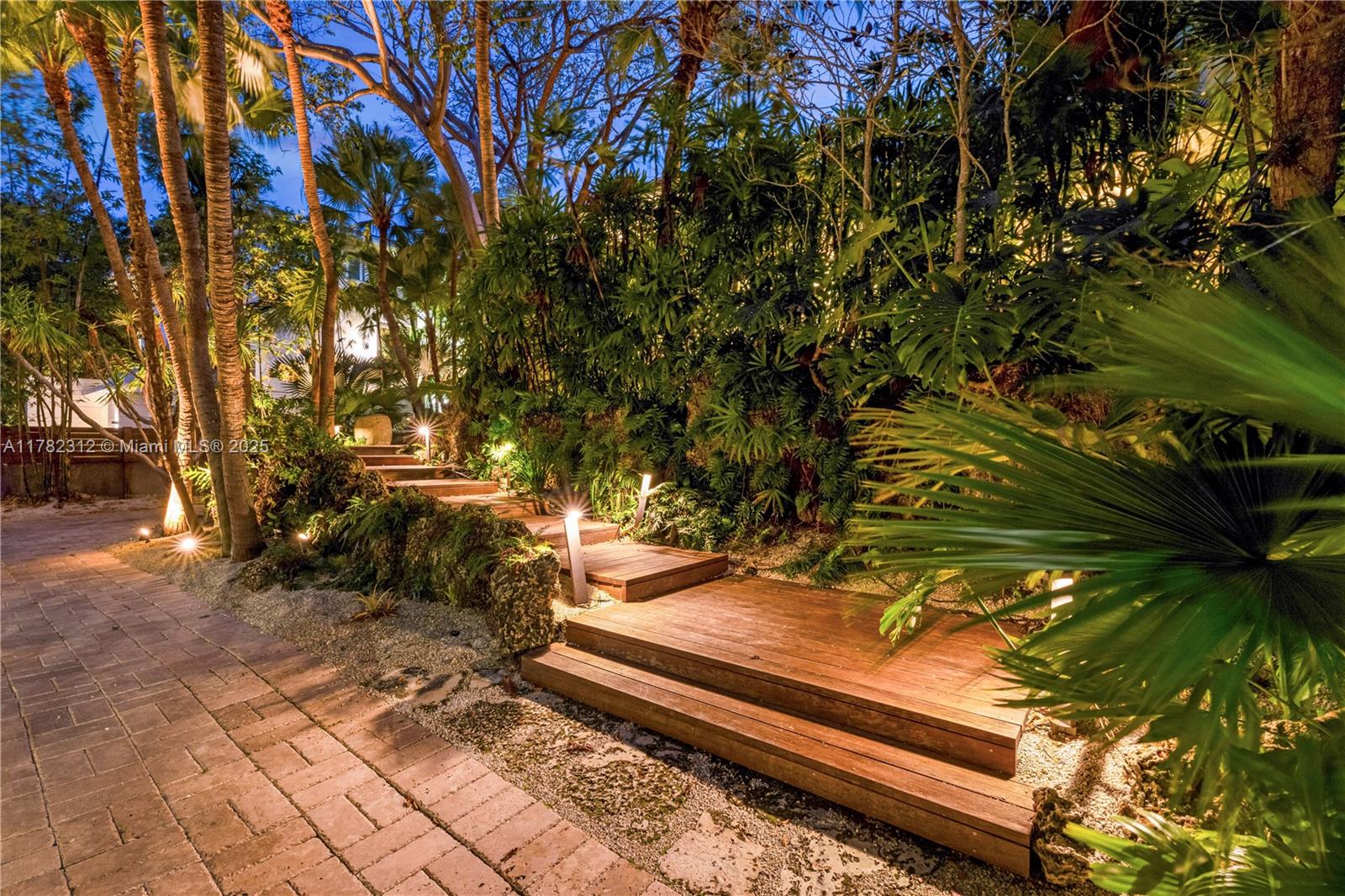 510 S Mashta Dr, Key Biscayne, Florida image 9