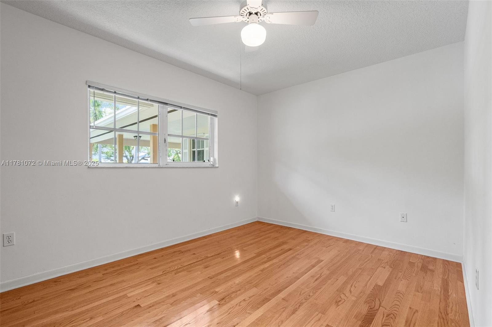 16901 SW 89th Ave, Palmetto Bay, Florida image 31