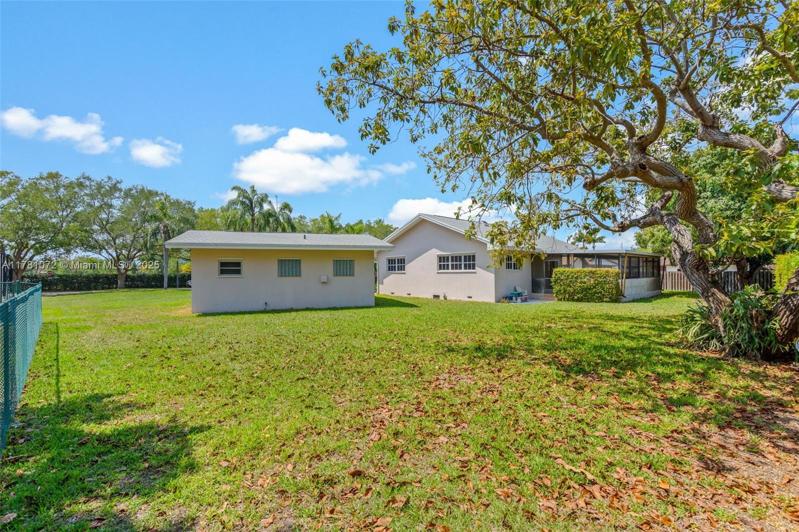 Listing Photo 38