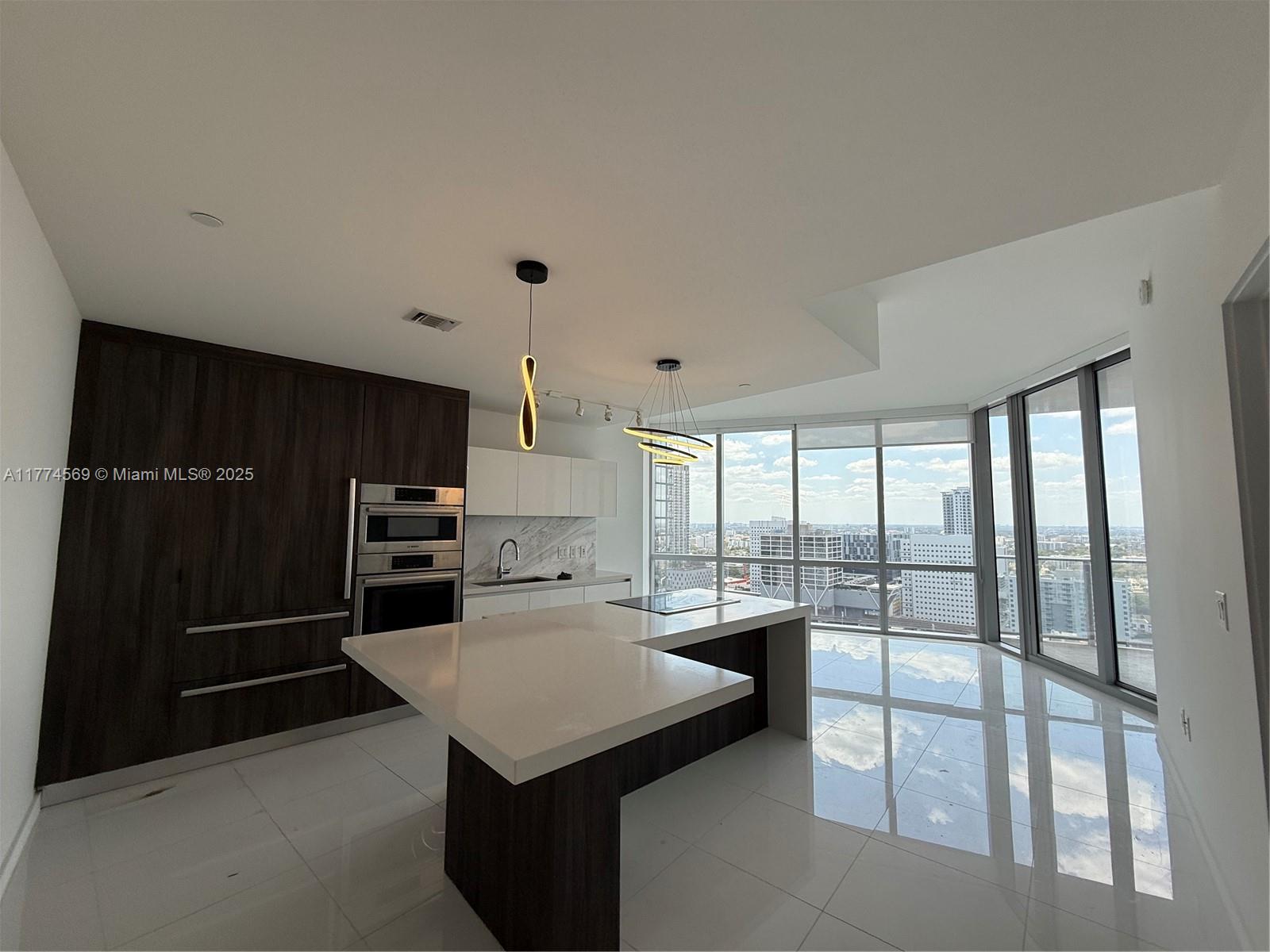851 NE 1st Ave #2510, Miami FL 33132