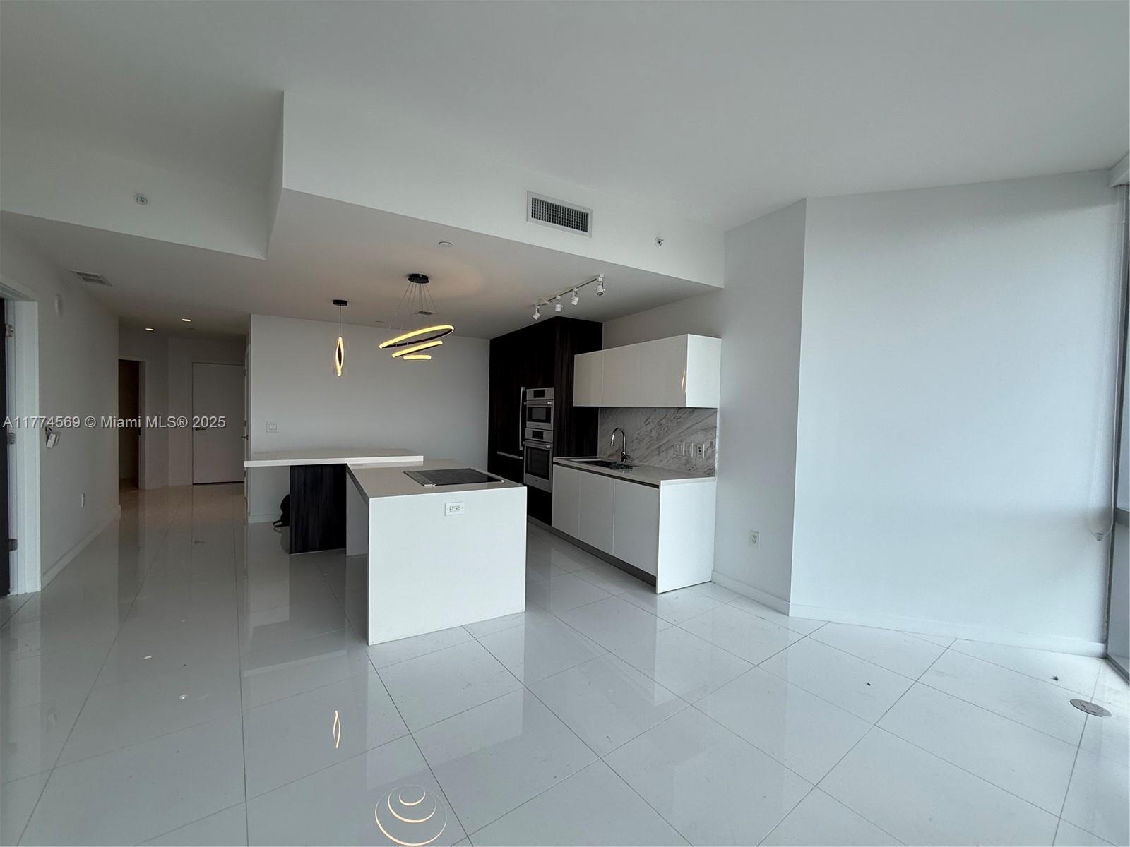 851 NE 1st Ave #2510, Miami FL 33132