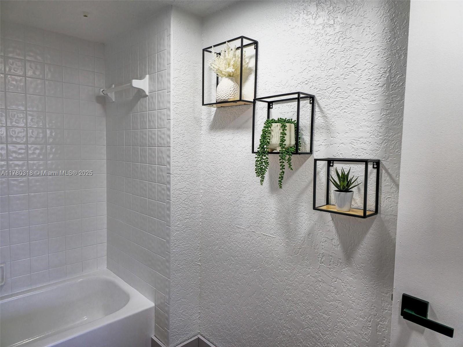 12500 SW 5th Ct #412M, Pembroke Park, Florida image 10