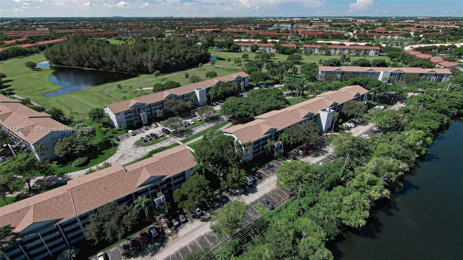 12500 SW 5th Ct #412M, Pembroke Park, Florida image 20