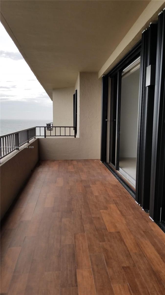 251 Crandon Blvd #1033, Key Biscayne FL 33149