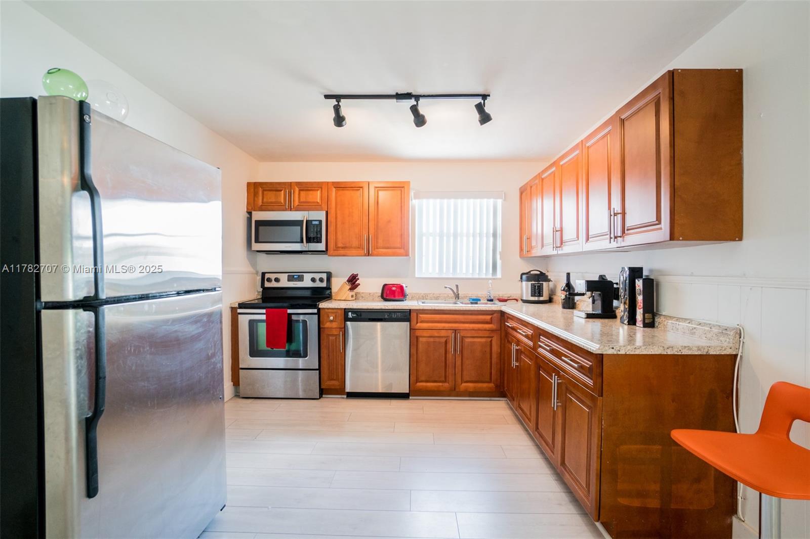 3330 SW 59th Terr, West Park, Florida image 3