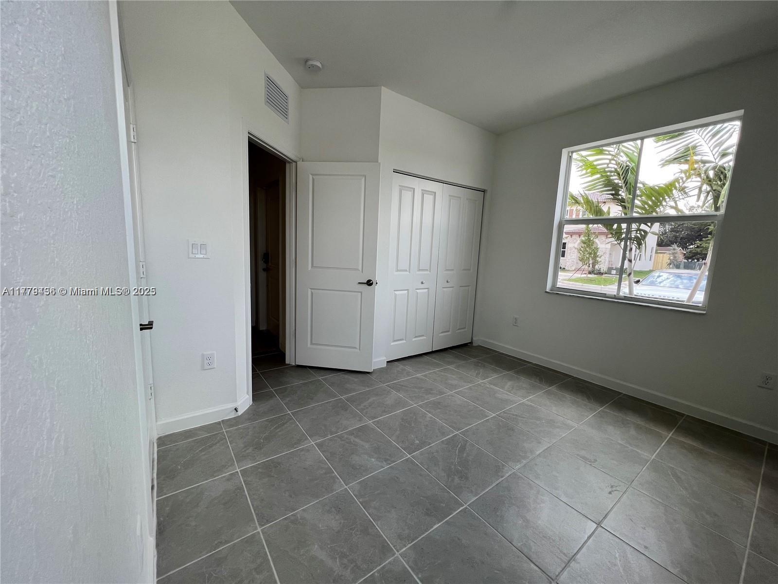 12285 NW 24th Pl, Miami, Florida image 9