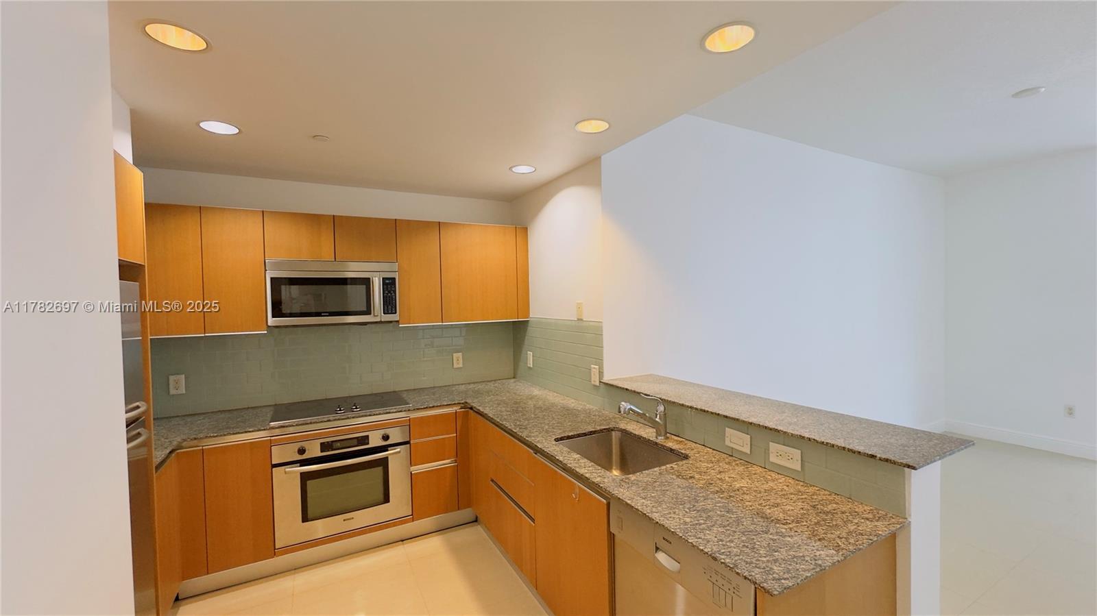 Property photo # 4