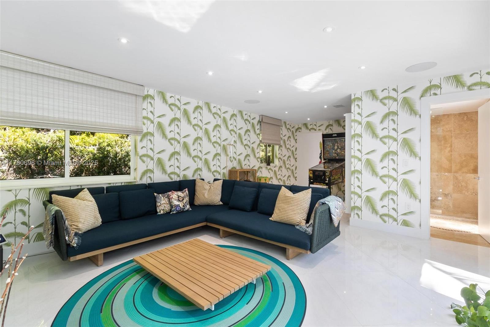 2550 Flamingo Dr, Miami Beach, Florida image 22