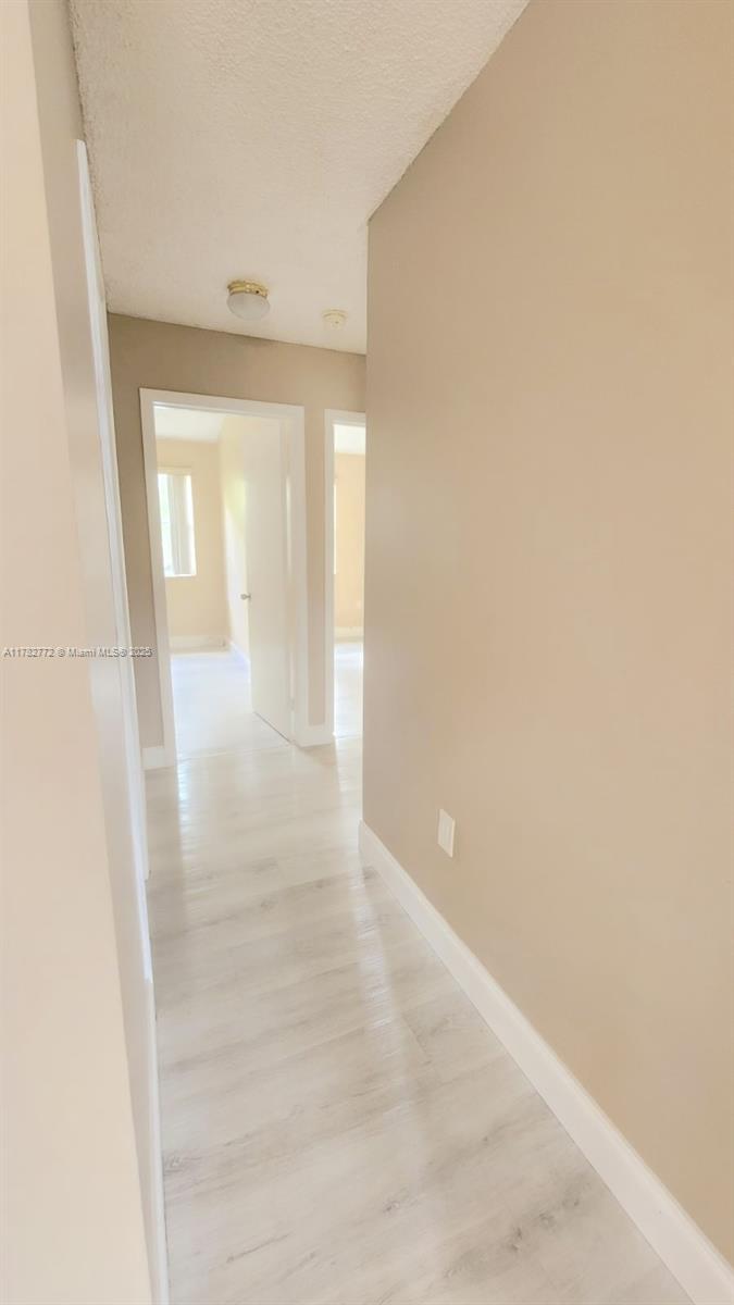 Residential, Pembroke Pines, Florida image 10