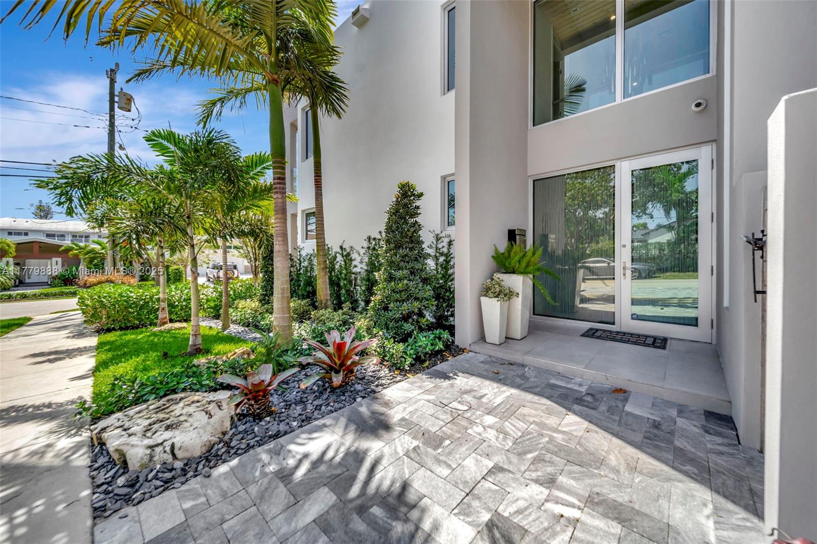 544 N Victoria Park Rd, Fort Lauderdale, Florida image 47