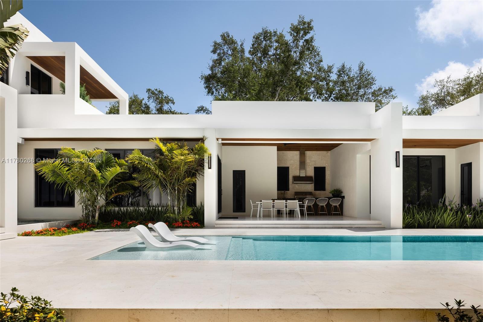Real Estate Photo A11780268