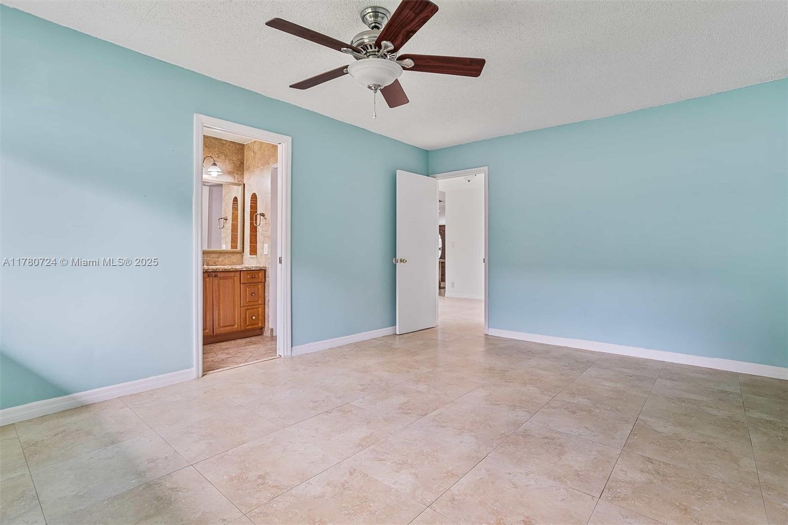 971 NW 89th Ave, Plantation, Florida image 15