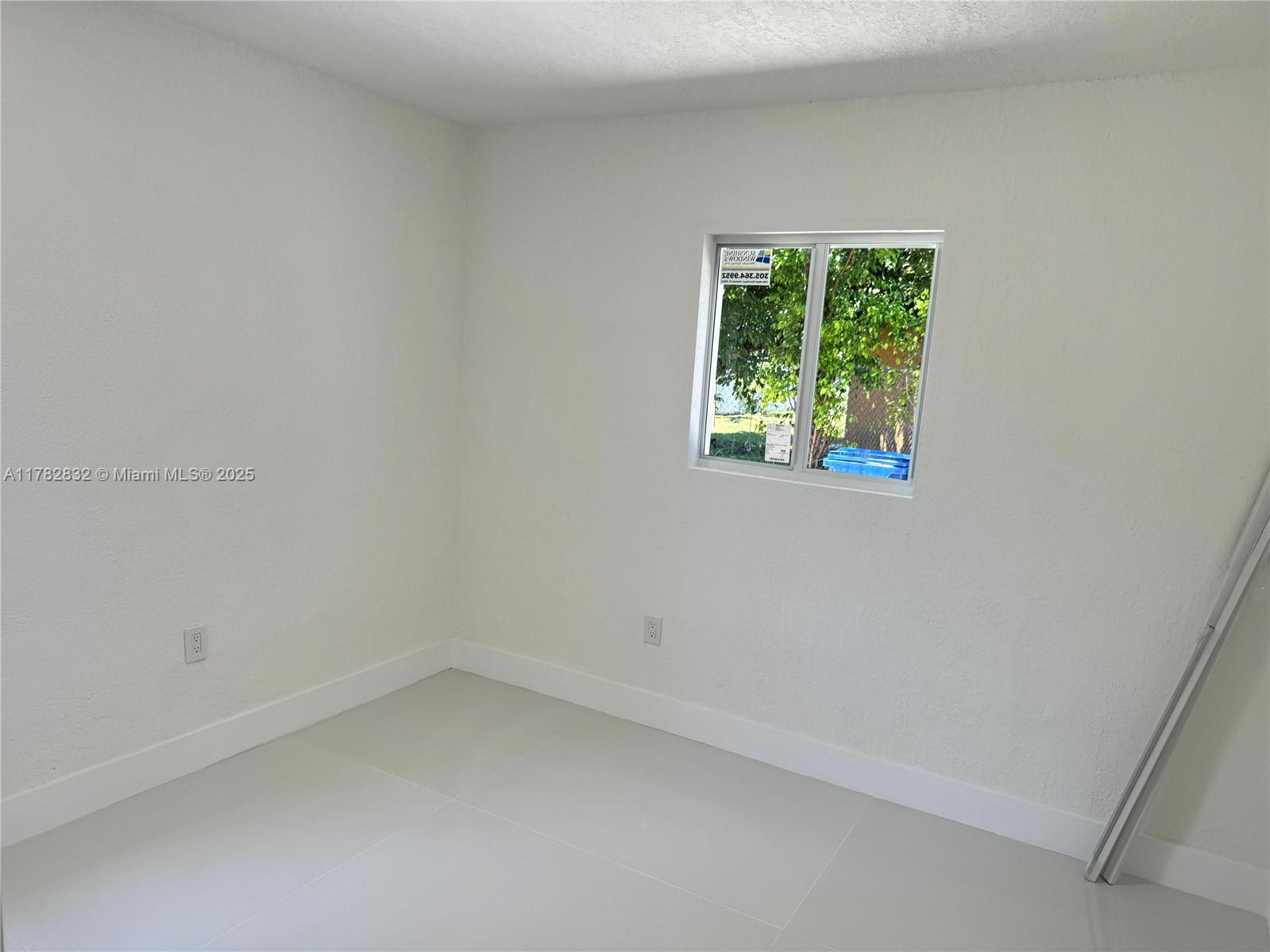 12550 NW 23rd Ave, Miami, Florida image 11