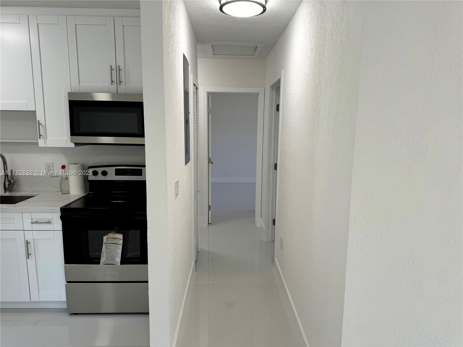 12550 NW 23rd Ave, Miami, Florida image 18