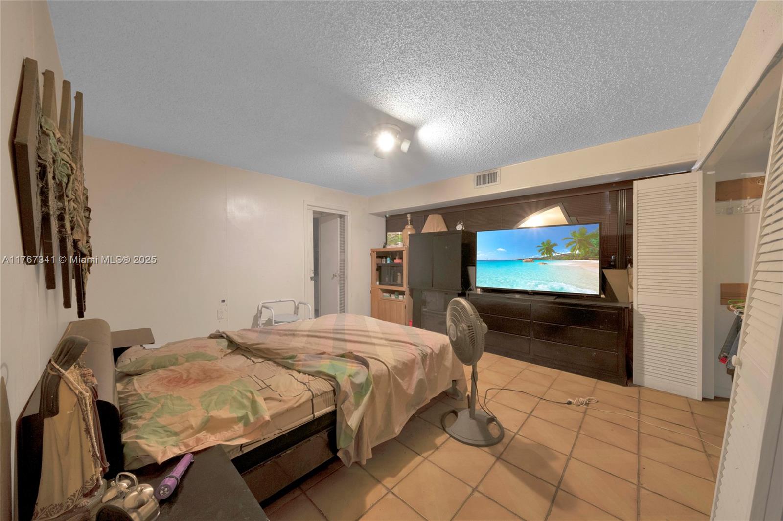 Listing Photo 37
