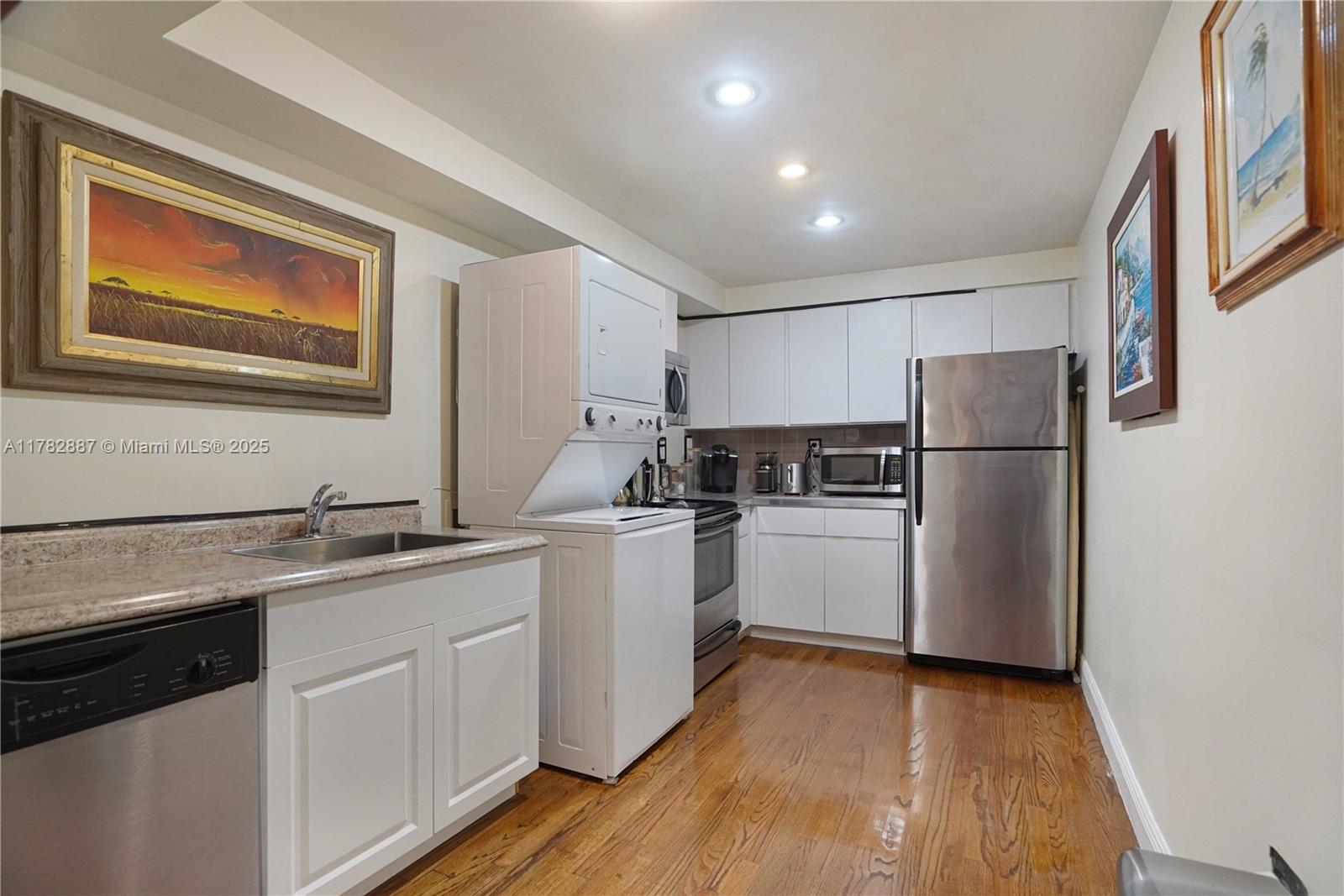Property photo # 6