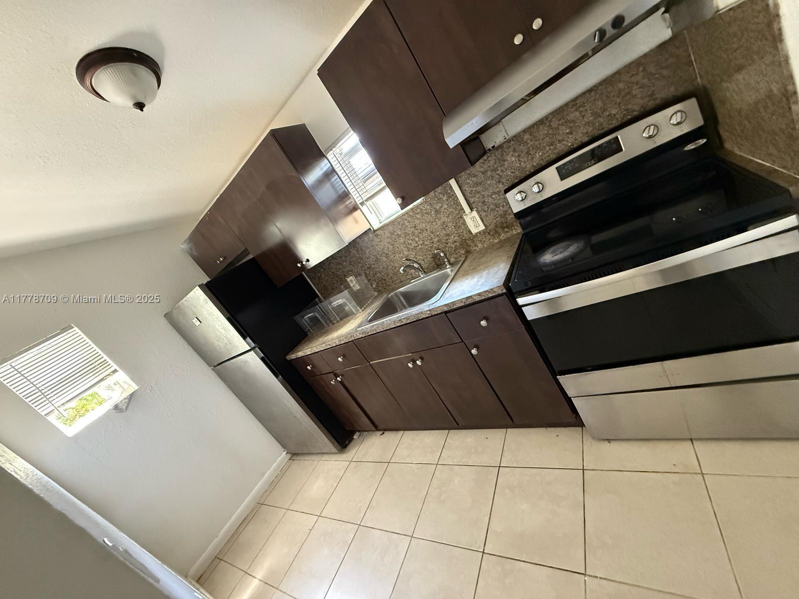 1612 NW 51st Ter, Miami, Florida image 14