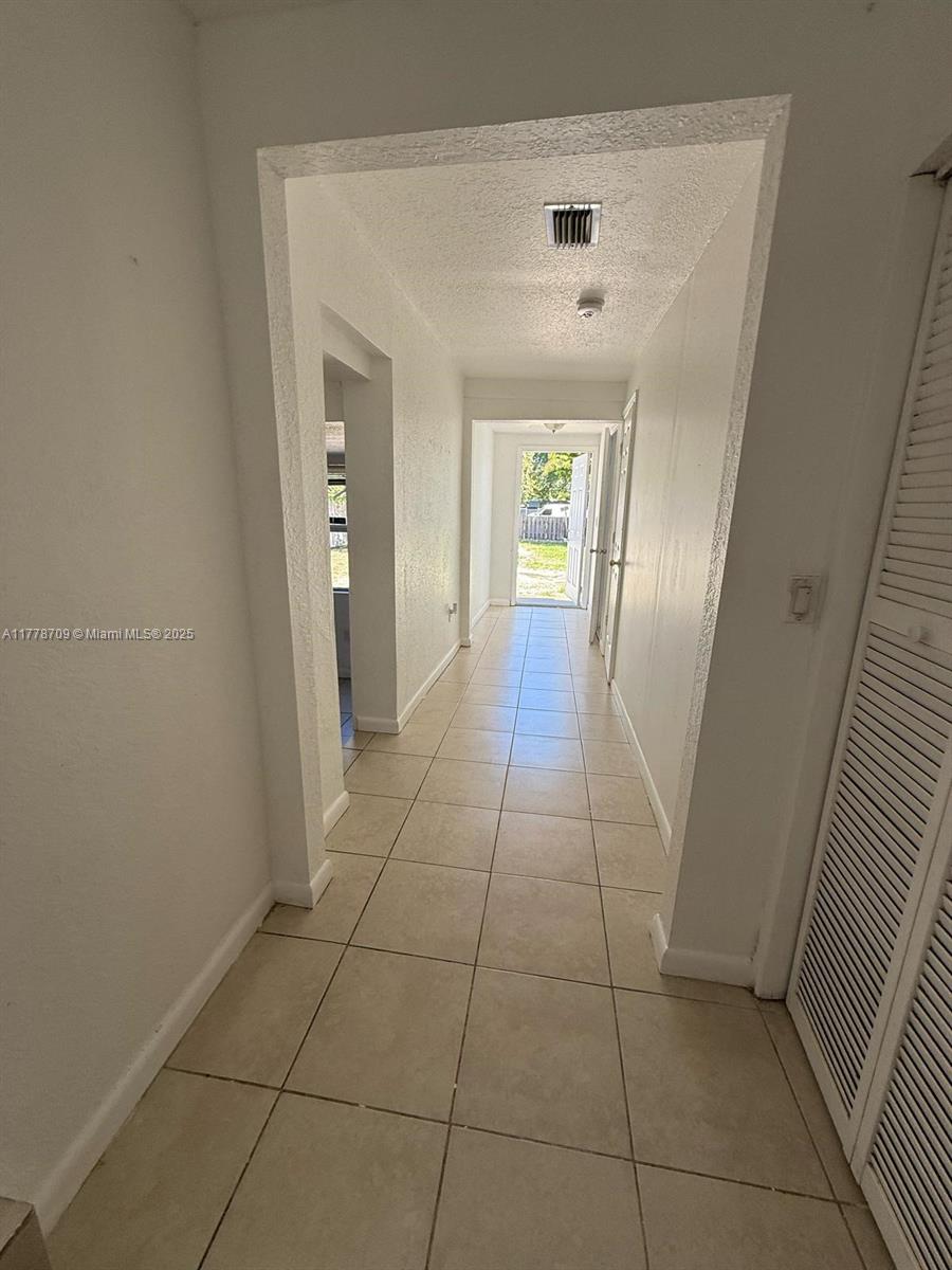 1612 NW 51st Ter, Miami, Florida image 3