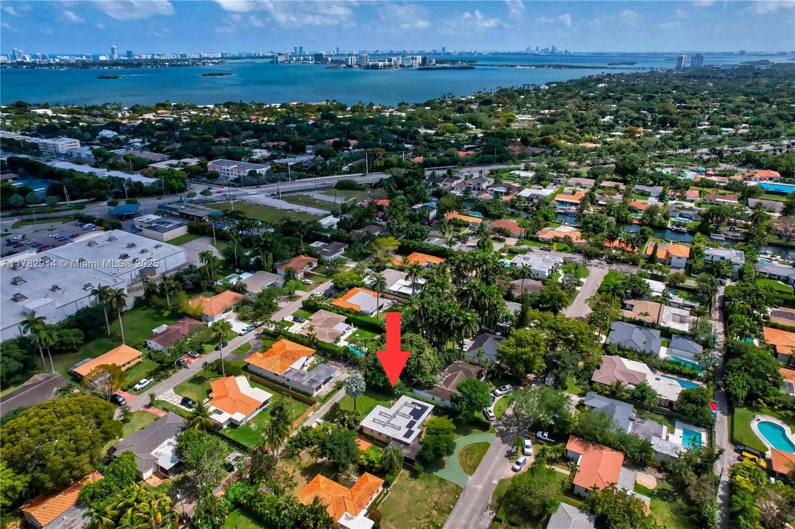 10643 NE 11th Ave, Miami Shores, Florida image 10