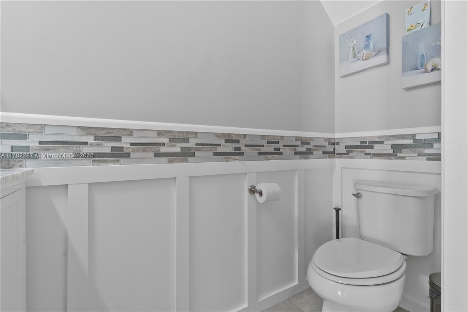 3516 W 88th Ter, Hialeah, Florida image 14