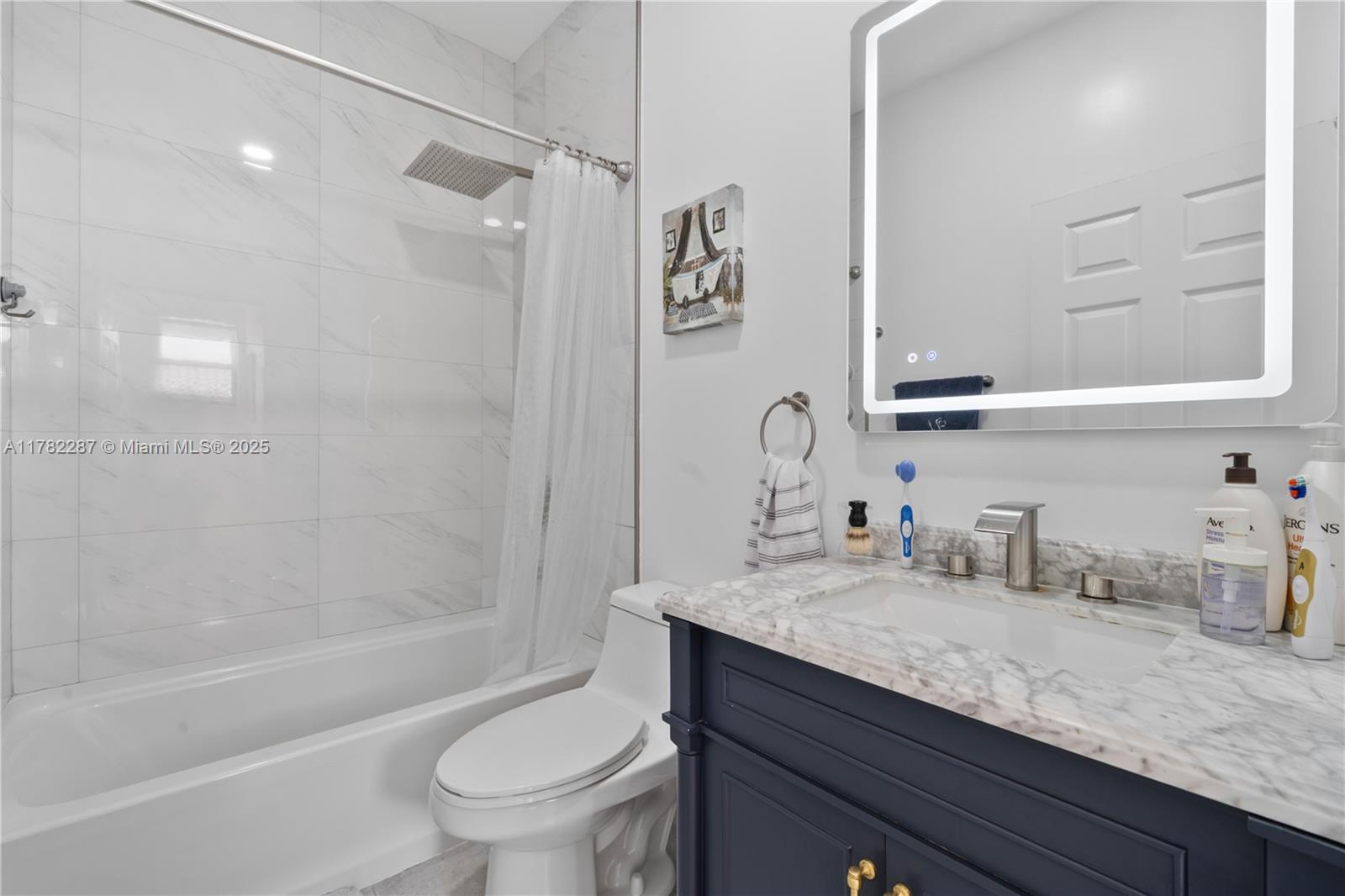 3516 W 88th Ter, Hialeah, Florida image 36