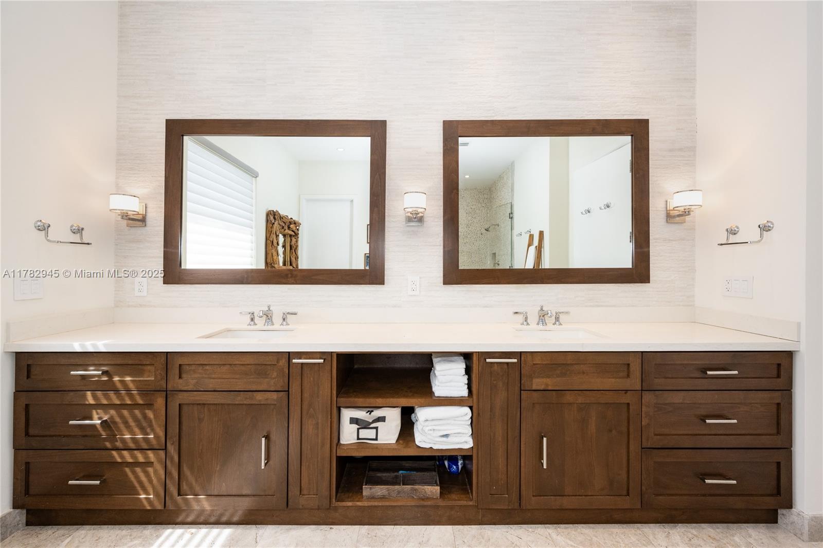 31 Island Dr, Key Biscayne, Florida image 22