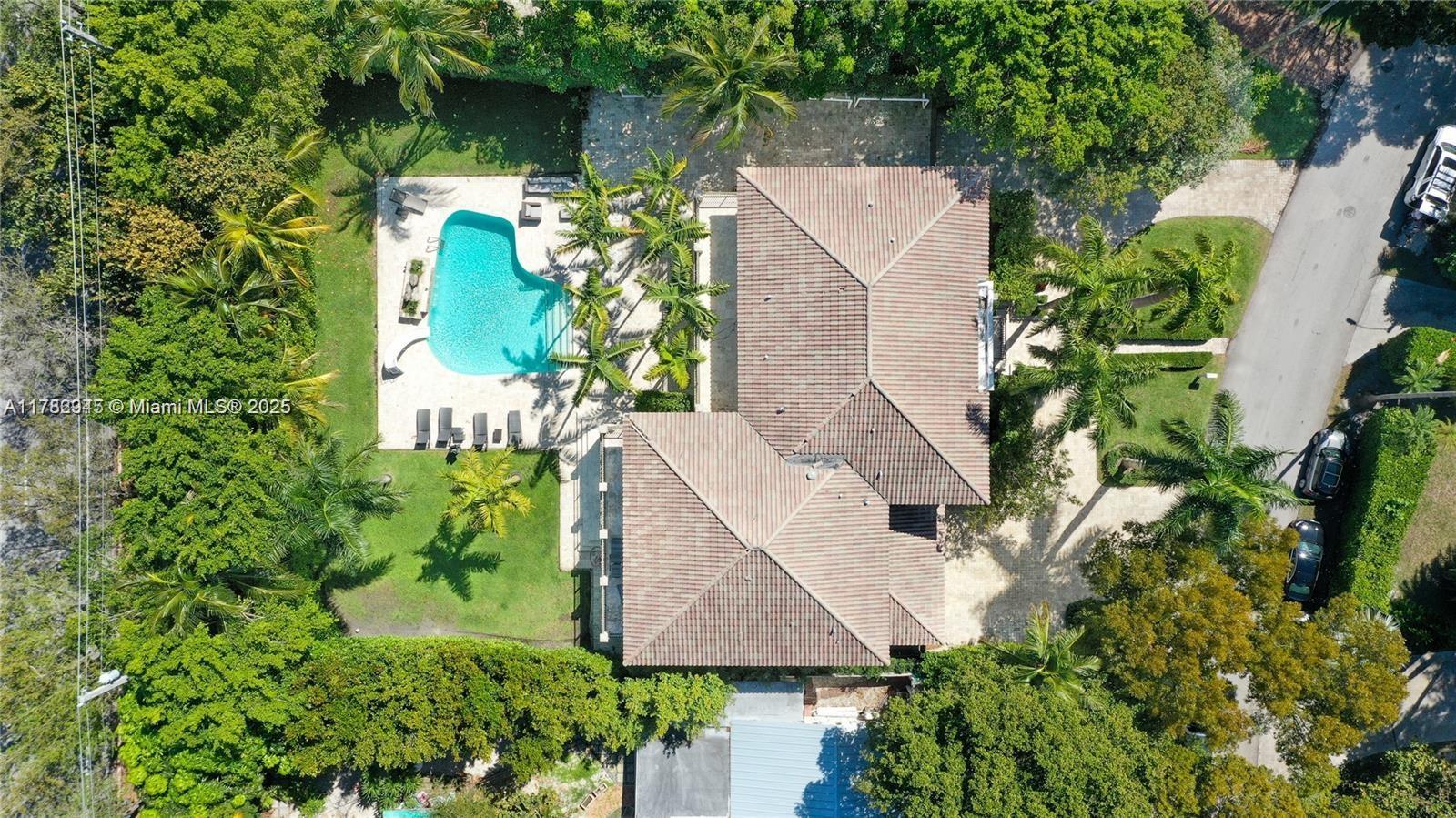 31 Island Dr, Key Biscayne, Florida image 4