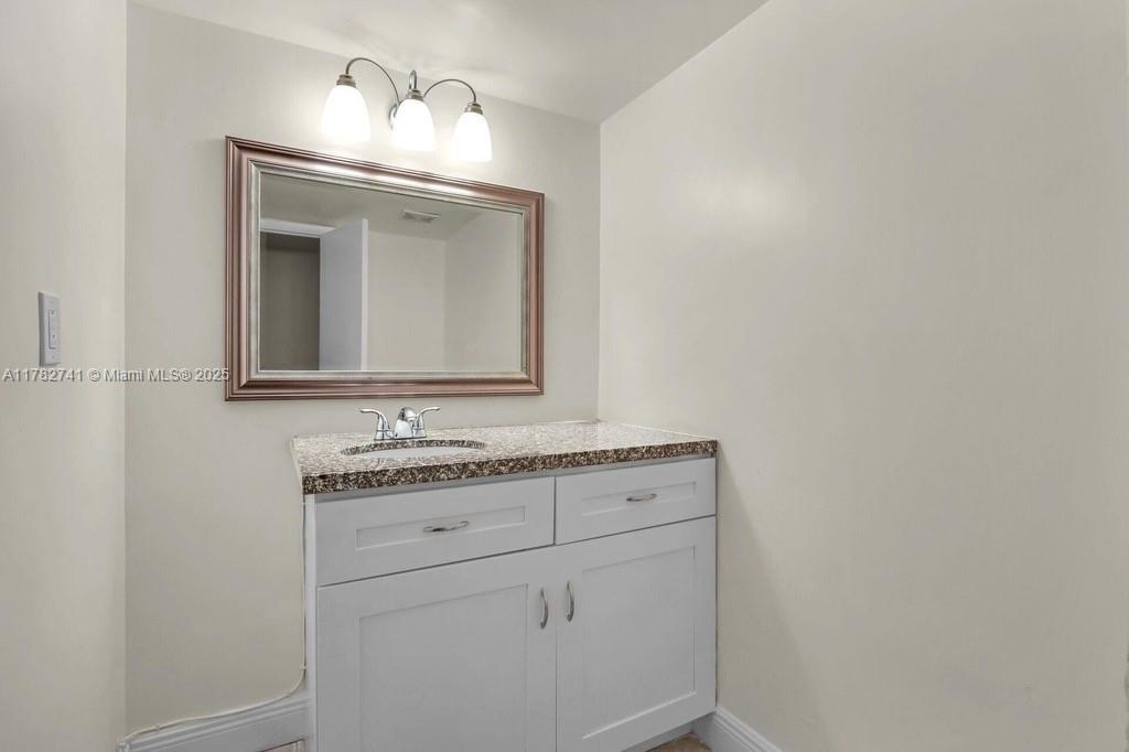 9050 NW 28th St #114, Coral Springs, Florida image 17