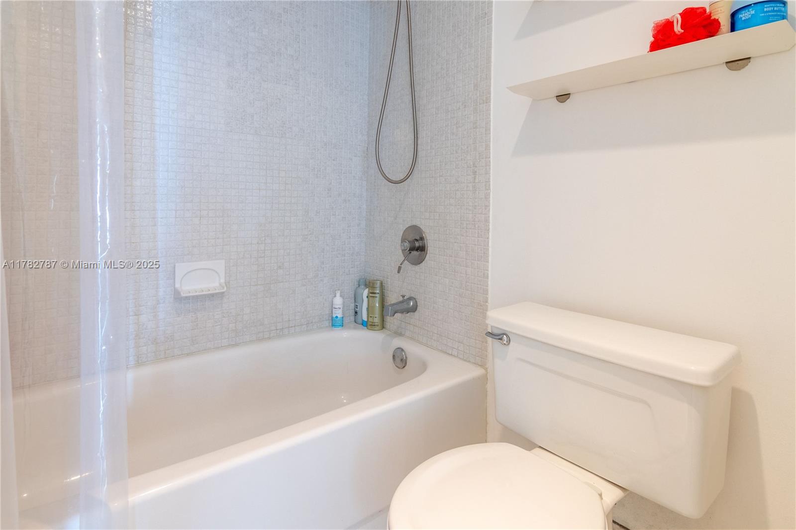 3731 N Country Club Dr #1927, Aventura, Florida image 28