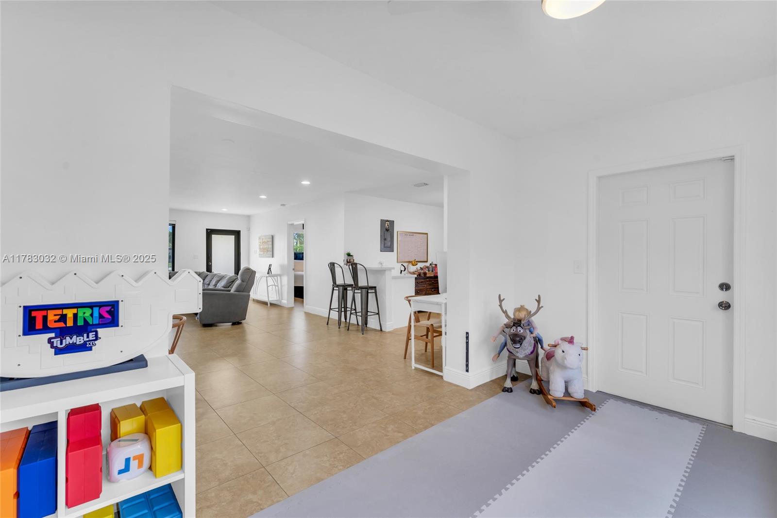 9365 Nassau Dr, Cutler Bay, Florida image 12