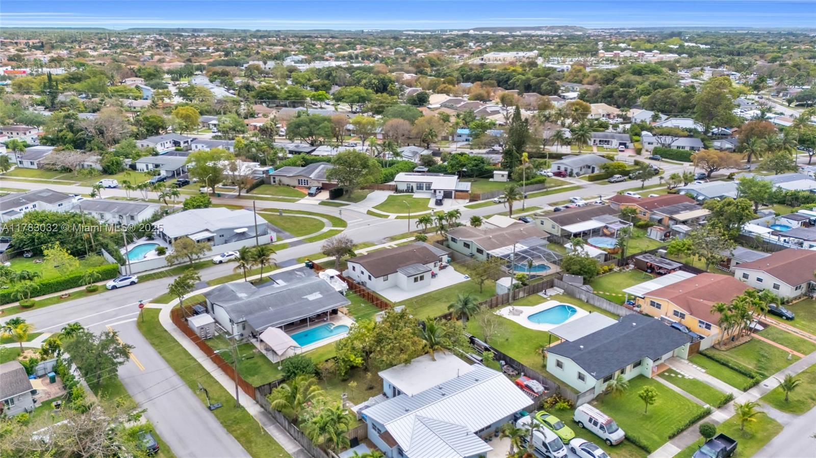 9365 Nassau Dr, Cutler Bay, Florida image 25