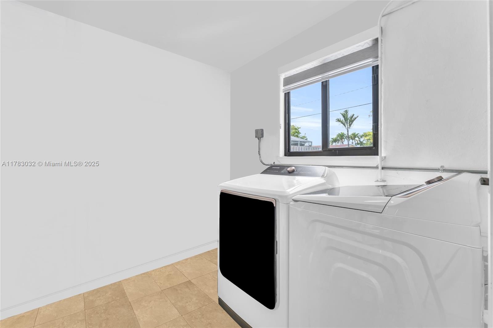 9365 Nassau Dr, Cutler Bay, Florida image 36