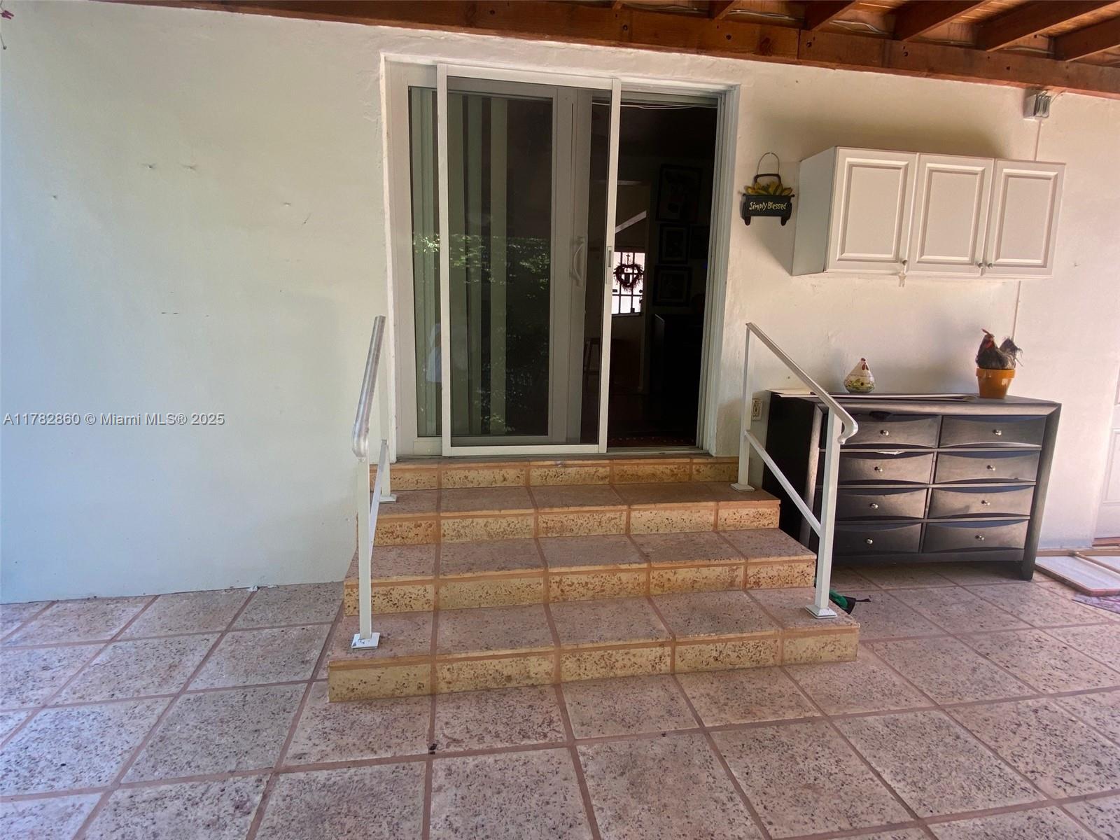6331 SW 17th St, West Miami, Florida image 23