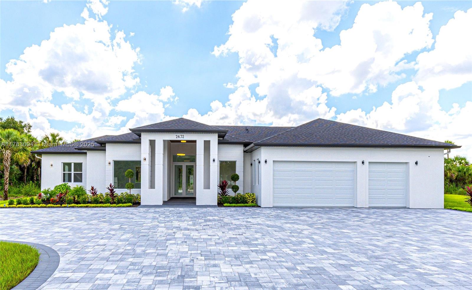 2632 30th Ave Se, Naples, Florida image 2