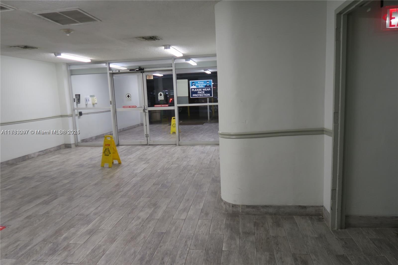 Listing Photo 29