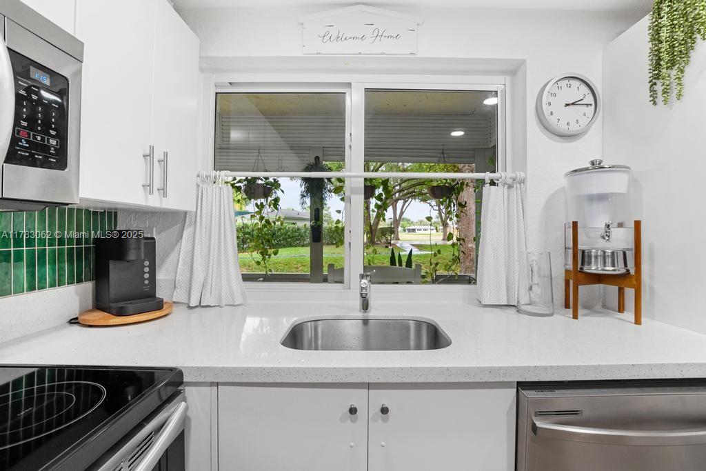 9080 Lime Bay Blvd #101, Tamarac, Florida image 7