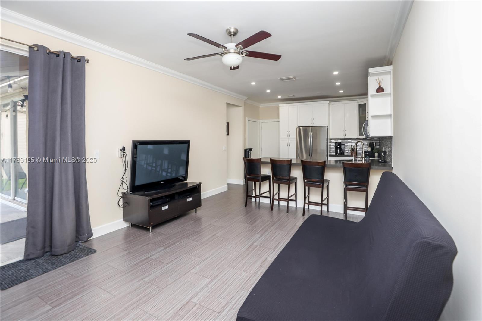 Listing Photo 15