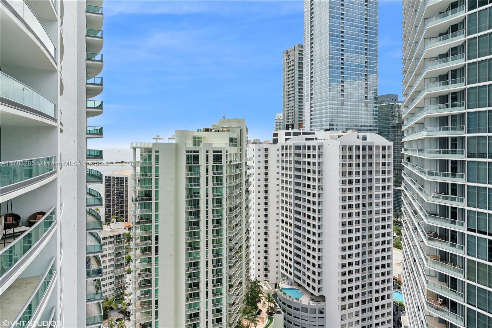 1331 Brickell Bay Dr #2802, Miami FL 33131