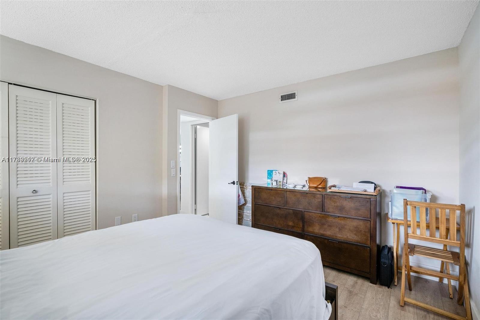 1001 Colony Point Cir #312, Pembroke Pines, Florida image 13