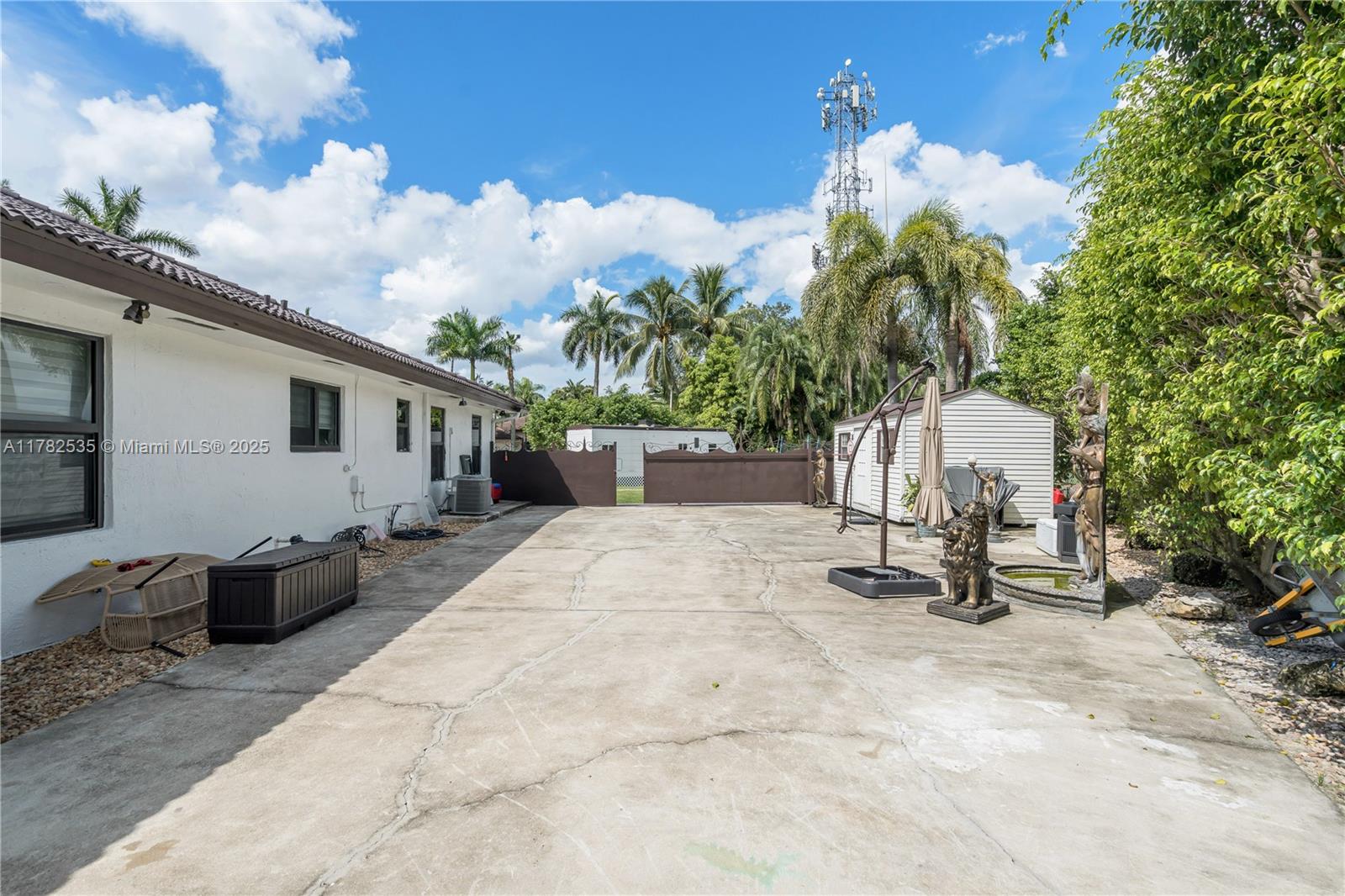 12022 SW 77th Ter, Miami, Florida image 37